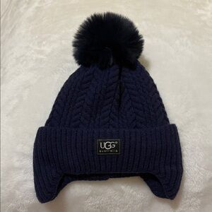 🆕 UGG Navy Blue Knit Beanie with Black Pom